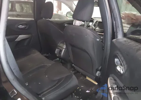 2017 Jeep Cherokee Latitude 4X4 from USA, damaged, VIN 1C4PJMCB8HW625769